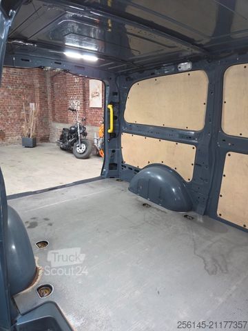 Kleinbus MERCEDES-BENZ Vito Kasten 114  Kamera Tempom. Klima PDC+H E6