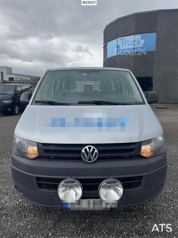 Hochdachkombi Volkswagen Transporter – 8 Seats