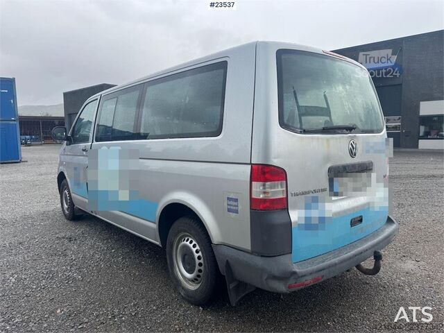 Hochdachkombi Volkswagen Transporter – 8 Seats