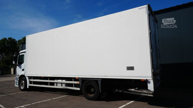 Kjøle- og frysetransport Mercedes-Benz Antos 2027 frigo truck with CARRIER SUPRA 850