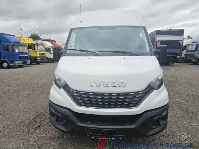 Skåpbil Iveco Daily Maxi 35S14 Autom. Hoch & Lang 3 Sitze