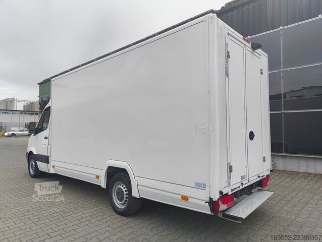 Skriňové nákladné vozidlo Mercedes-Benz Sprinter 314