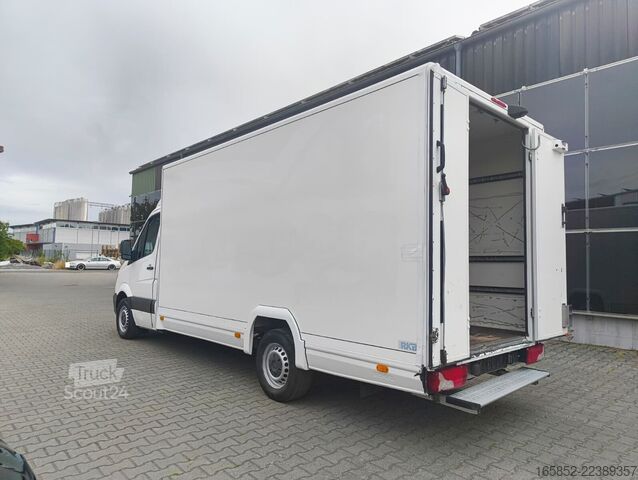 Skriňové nákladné vozidlo Mercedes-Benz Sprinter 314