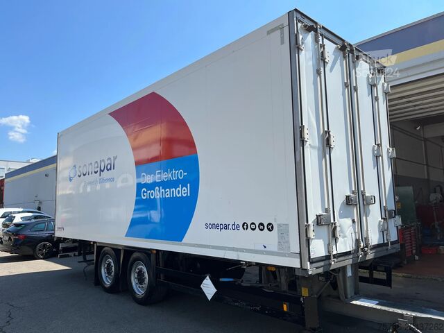 Valigia Mercedes-Benz Actros 1842 4-ACHS ZUG SCHMITZ KOFFER DURCHLADER