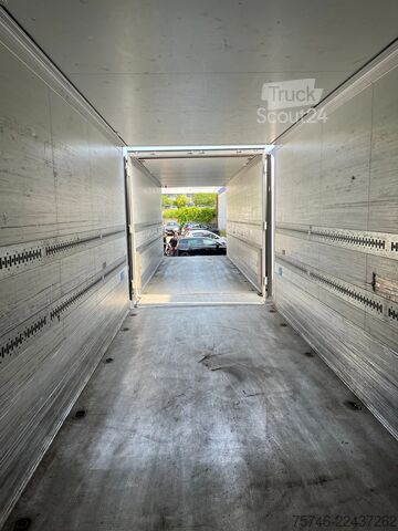 Valigia Mercedes-Benz Actros 1842 4-ACHS ZUG SCHMITZ KOFFER DURCHLADER