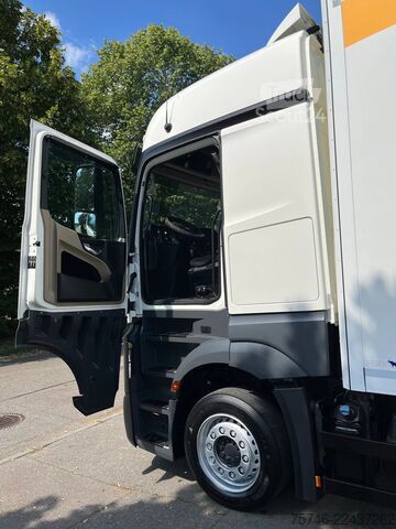 Koffer Mercedes-Benz Actros 1842 4-ACHS ZUG SCHMITZ KOFFER DURCHLADER