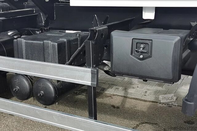 Kipper VW Constellation 31.320 DC Tipper Truck (5 units)