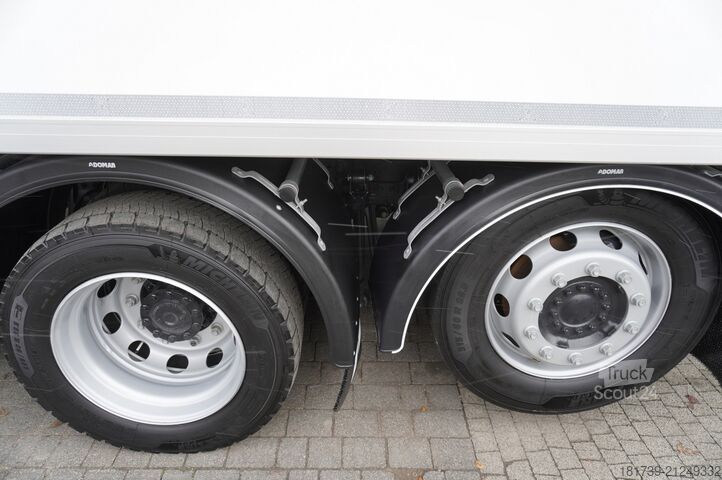 Refrižeratoru kravas automašīna MAN TGX 26.400 / IGLOOCAR 20 pallets