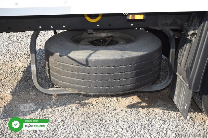 Reefer semitrailer KRONE SDR Cool Liner FP 60 ThermoKing SLXi 300