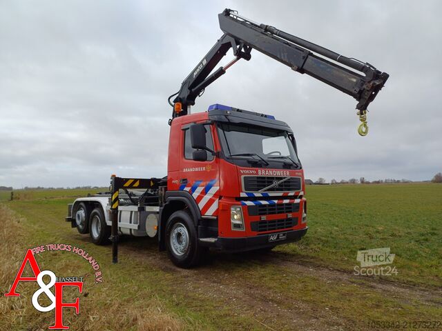 Camión portacontenedores de gancho Volvo FM 9.340 MKG Kran Feuerwehr Firetruck