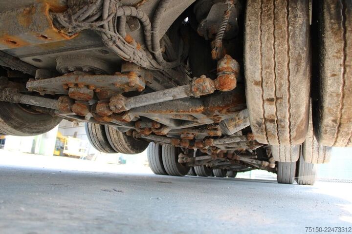 Semiremorcă cu platformă joasă MEUSBURGER SemiTieflader 2+6 Achs hydraul. gefedert Nr 121