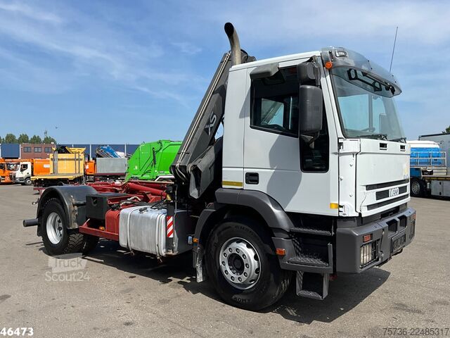Sistem de braț cu cârlige Iveco Eurotech 190E35 Manual Full Steel Hiab 12 Tonme...