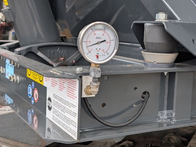 Polpriklopnik kiper STAS 55 cbm HardoX, MIETEN?