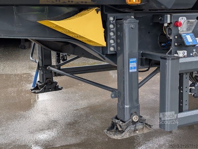 Polpriklopnik kiper STAS 55 cbm HardoX, MIETEN?