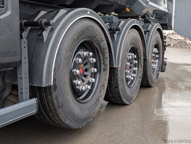 Polpriklopnik kiper STAS 55 cbm HardoX, MIETEN?