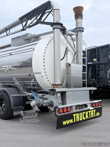 Semiremorcă cisternă  Gülle 32 cbm, Ladearm, Beschleuniger