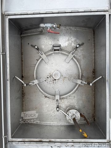 Semiremorcă cisternă  Gülle 32 cbm, Ladearm, Beschleuniger