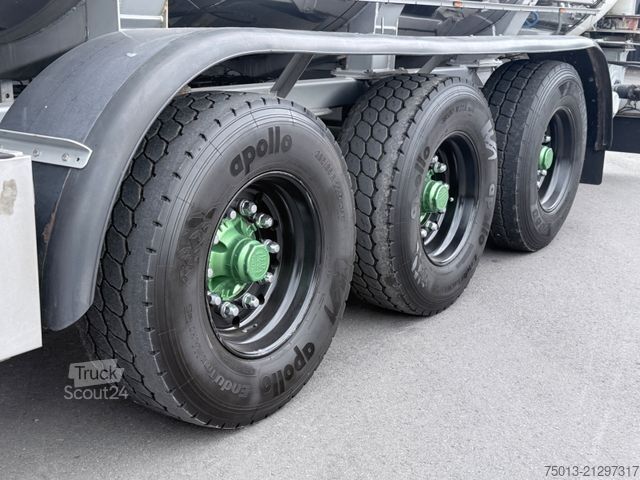 Semiremorcă cisternă  Gülle 32 cbm, Ladearm, Beschleuniger