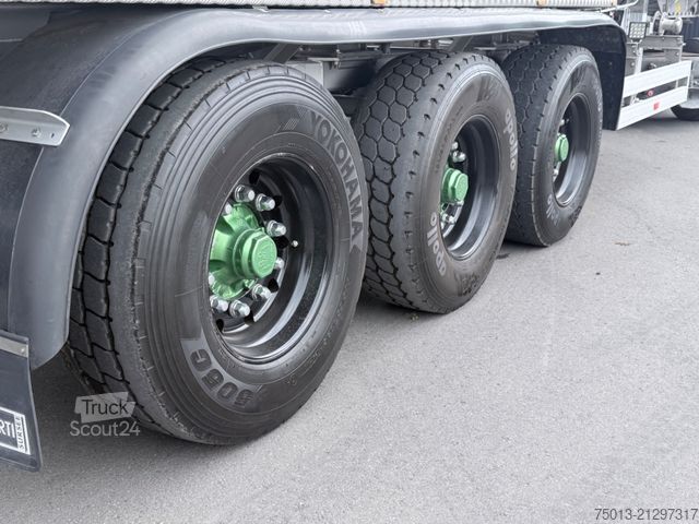 Semiremorcă cisternă  Gülle 32 cbm, Ladearm, Beschleuniger