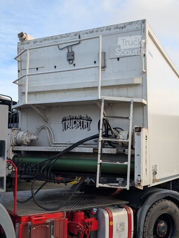 Semirremolque con piso móvil  Rollbandwagen mit Walzen und Förderband