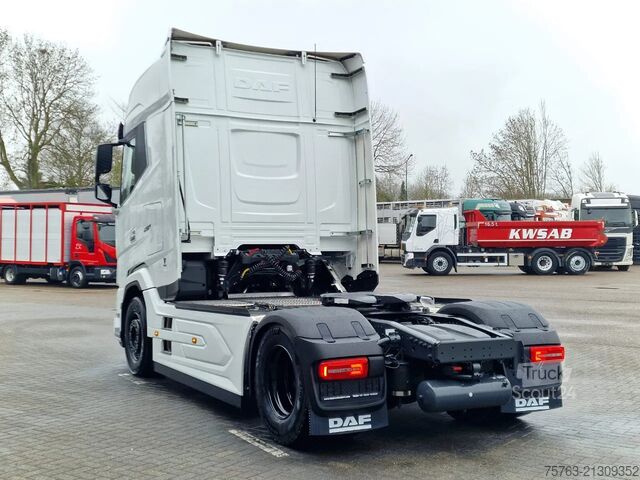 Estándar-SZM DAF XG+ 530 4x2 - New - Retarder - Night clima - 2x...