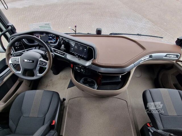 Estándar-SZM DAF XG+ 530 4x2 - New - Retarder - Night clima - 2x...