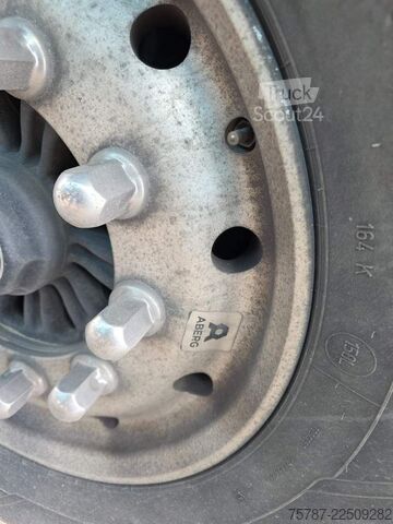 Полуремарке самосвал WIELTON ca 49 cbm Getreidekipper Unfall mit Kornschieber