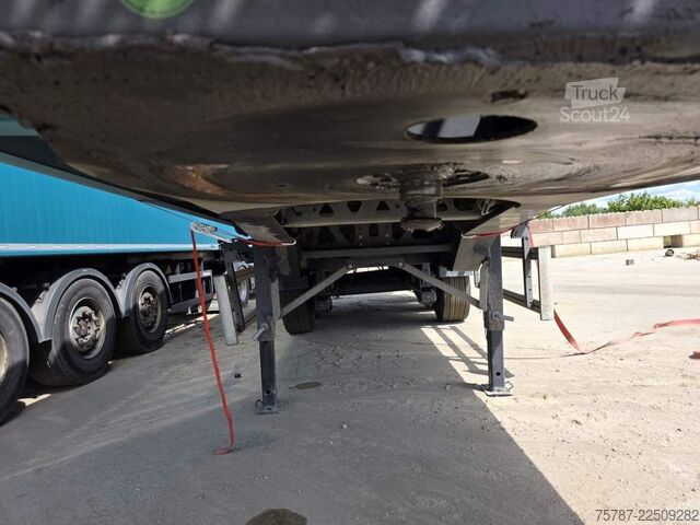 Полуремарке самосвал WIELTON ca 49 cbm Getreidekipper Unfall mit Kornschieber