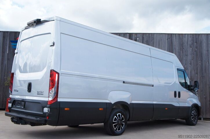 Kastenwagen hoch IVECO Daily 35S18 3.0 HPi L5H2 Hi-Matic 132KW Euro 6