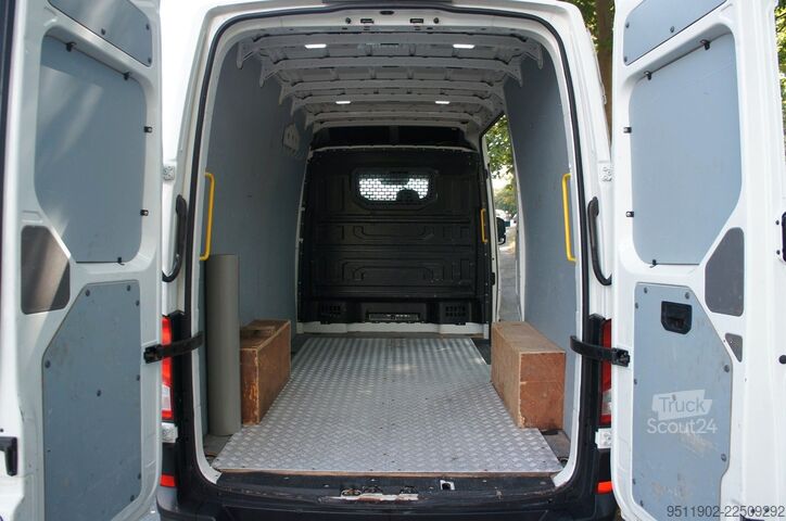 Kastenwagen hoch VW Crafter 2.0 TDi L3H3 Automatik Klima Navi 130KW