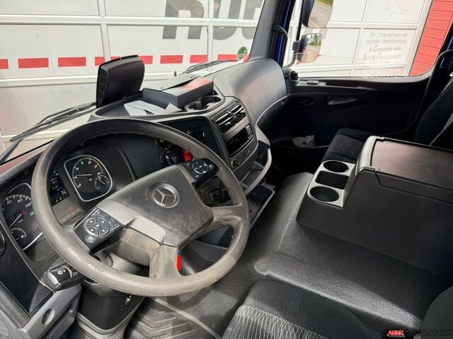Avolava kuorma-auto MERCEDES-BENZ MB 1630L Atego Pritsche, Klima, Standheizung