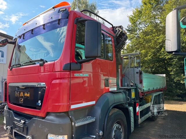 Kiepwagen MAN TGS 28.480 6x4-4 ALLRAD KRAN 19m SEILWINDE Wechs