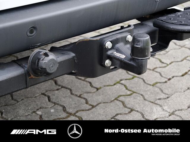 Slēgtais furgons Mercedes-Benz Sprinter 317 L3H2 AUTOM AHK 3,5T NAVI KAM KLIMA