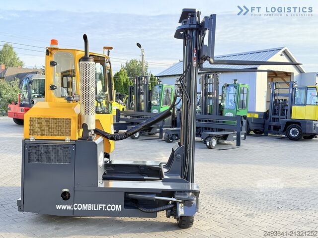 Stivuitor cu patru direcții Combilift C3000 GAS DUPLEX 4500 FREE LIFT CABIN