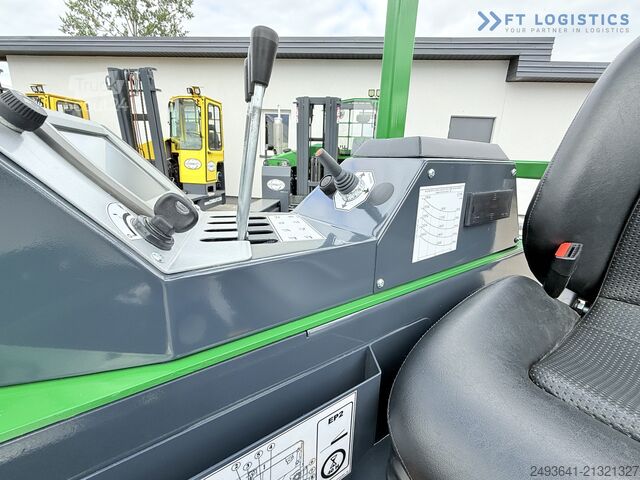 Stivuitor cu patru direcții COMBILIFT CBE2500 TRIPLEX 5500 FORK POSITIONER