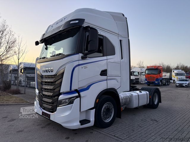 Standard SZM IVECO S-Way 480/Intarder/2xTank/Navi/Spoiler