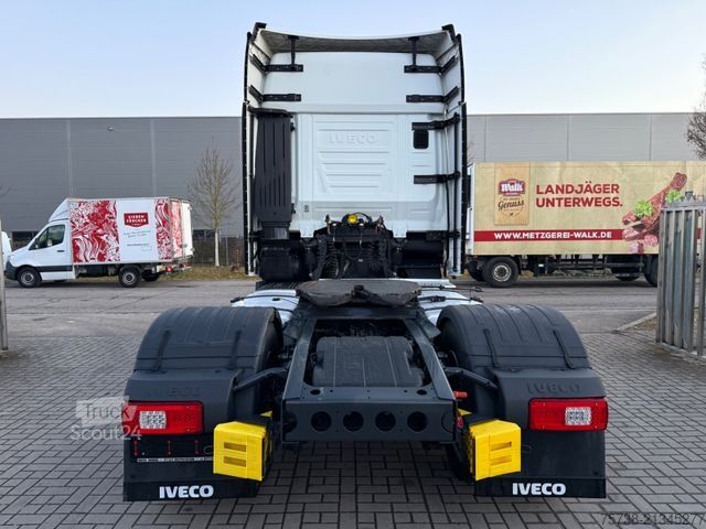 Standard SZM IVECO S-Way 480/Intarder/2xTank/Navi/Spoiler