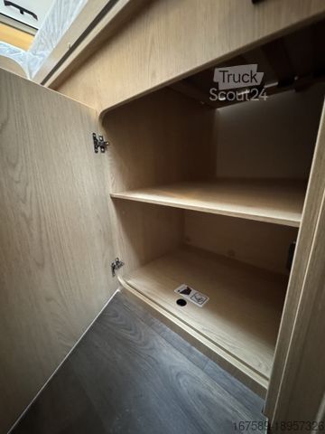 Polintegriran avtodom SUNLIGHT V 66 Adventure, Autom,SafetyACC,6E,AKTION