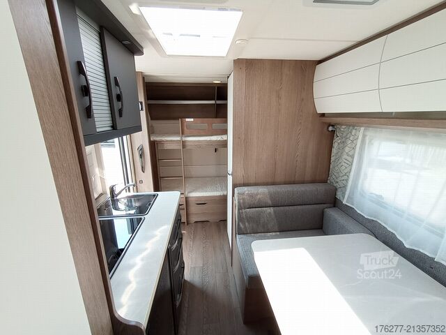 τροχοβίλα περιήγησης Hobby On Tour 470 KMF