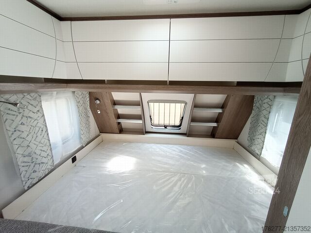 Kelioninis namelis ant ratų Hobby On Tour 470 KMF