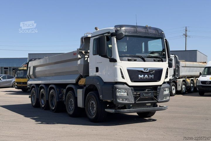 Billenő teherautó MAN TGS 44.500 10x4 Kippmulde / Swiss-Vehicle