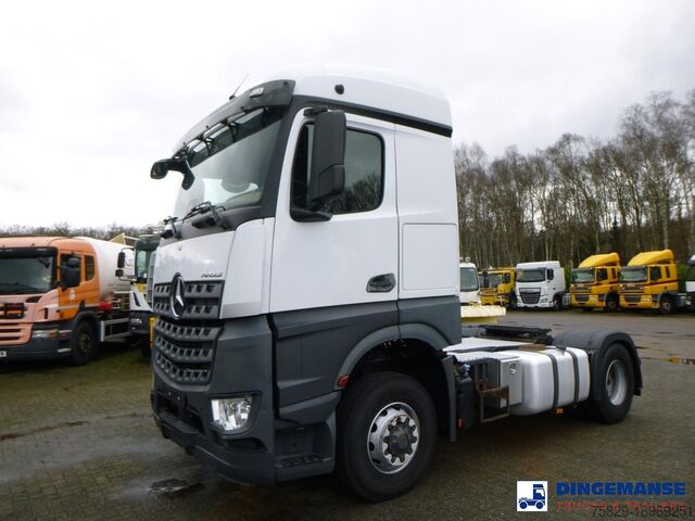 Tracteur standard Mercedes Arocs 1946 4x4 Hydrodrive + Hydraulics