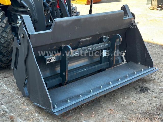 Wiellader MECALAC AS 750 Gabel + Schaufel Schwenklader NEU