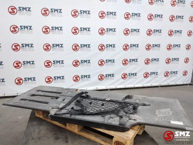 Partea interioară Volvo Occ Plaat bed onder Volvo FH4 84078848