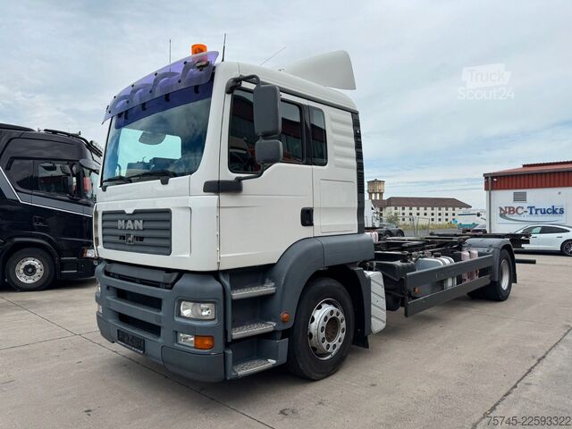Lastbil med utbytbar kaross MAN TGA 18.350 * ANALOG-TACHO * WENIG KM * GEPFLEGT