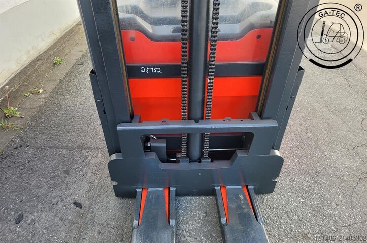 Manuel stabler Linde L14AP