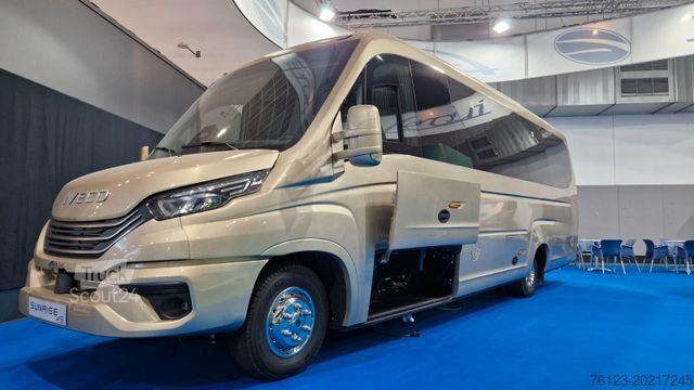 Minibusz IVECO Daily 70 Vorlauffahrzeug Ferqui Sunrise 2,5 m B