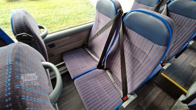Minibusz IVECO Daily 70 Vorlauffahrzeug Ferqui Sunrise 2,5 m B