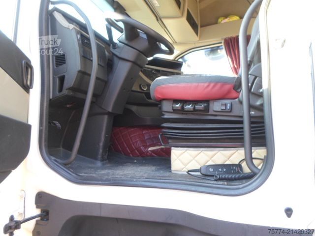 Standardni vlačilec VOLVO FH 500/Globetrotter