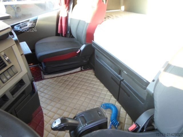 Standardni vlačilec VOLVO FH 500/Globetrotter